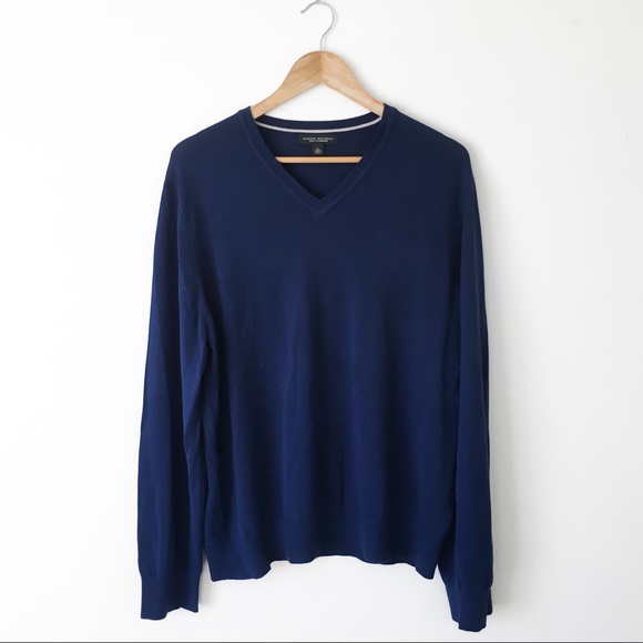 NEW Banana Republic Cashmere Silk Sweater - Picture 2 of 7